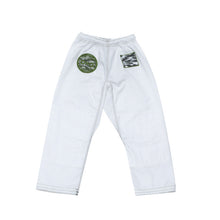 Load image into Gallery viewer, Kids DAY28 Sub Hunter - White